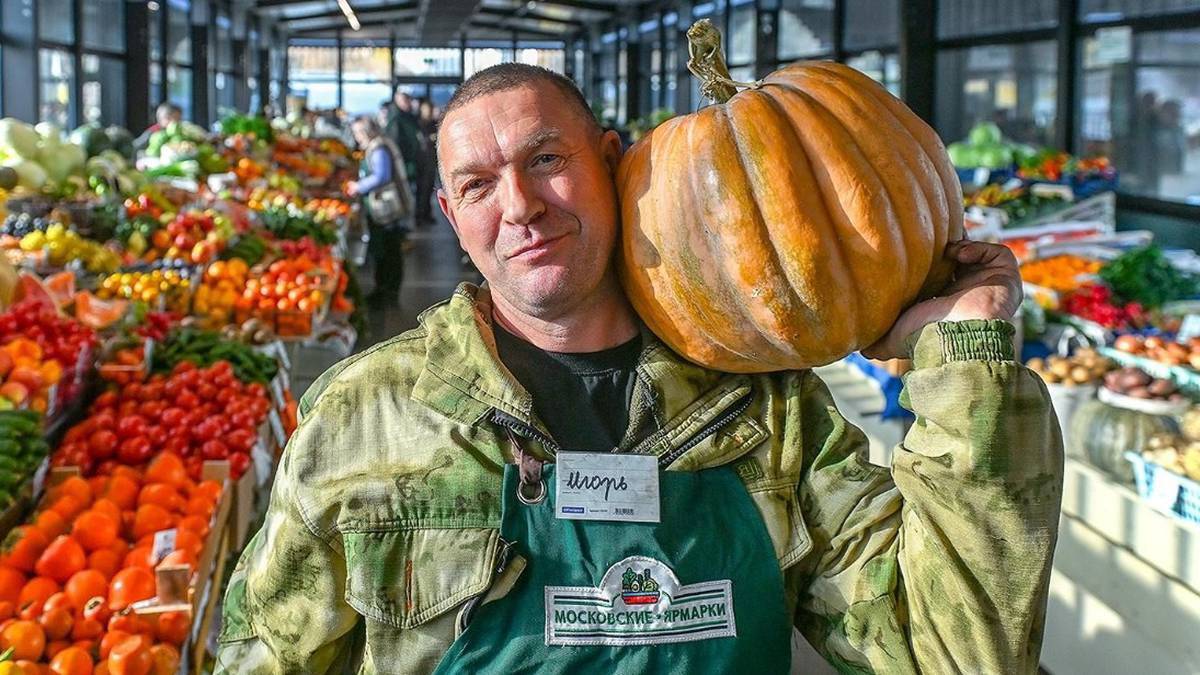 Московские ярмарки: сезон калины, тыквенные десерты и скидки на морепродукты