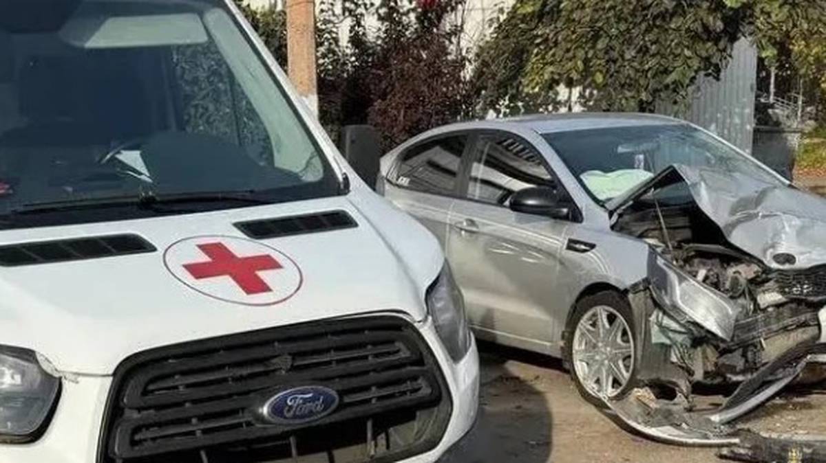 Два человека пострадали в ДТП с участием скорой помощи в подмосковном Королеве