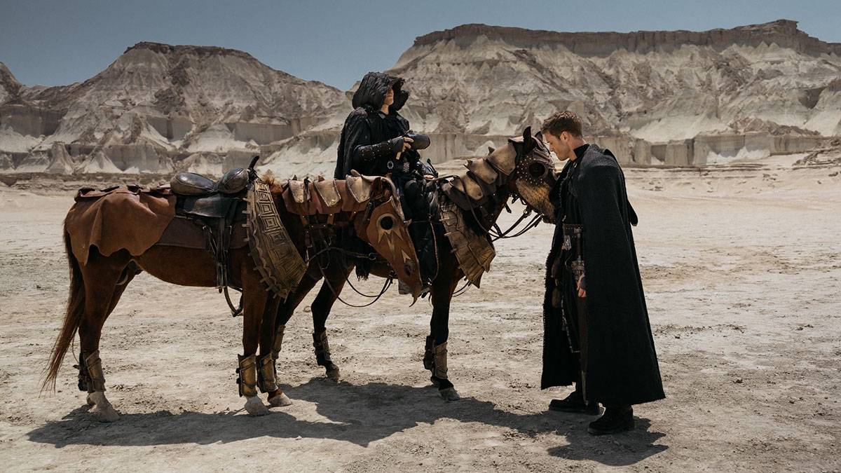 Кинокритик Сычев прокомментировал финал сериала «Трудно быть богом»