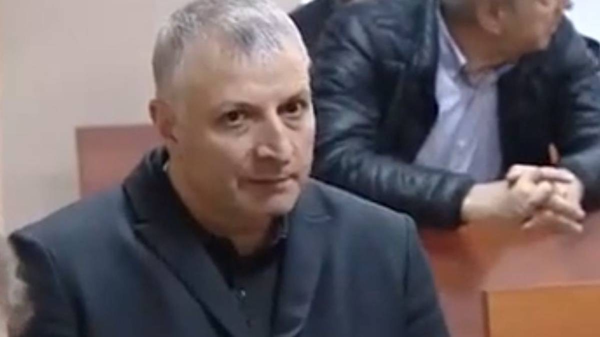 Оправдали и объявили в розыск: почему снова судят вора в законе Ахмеда Сутулого