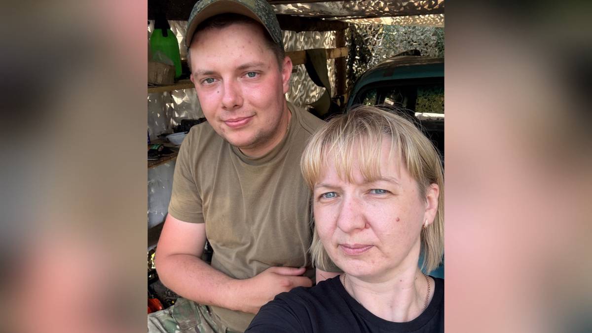 «Это Родина моя»: волонтеры доставили бойцам в СВО дроны, рации и антидроновые пончо