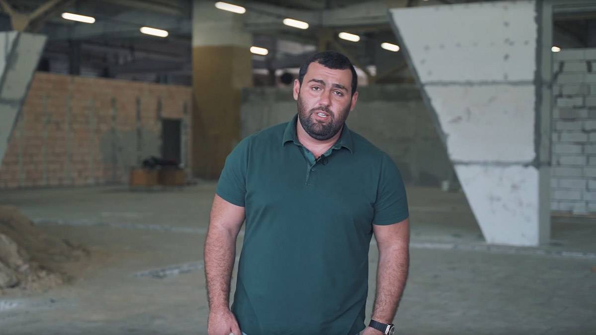 МВД объявило в розыск основателя Level Kitchen Артура Зеленого