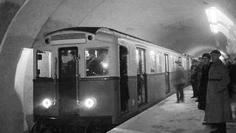 Первый пробный поезд московского метро: как это было в 1934 году