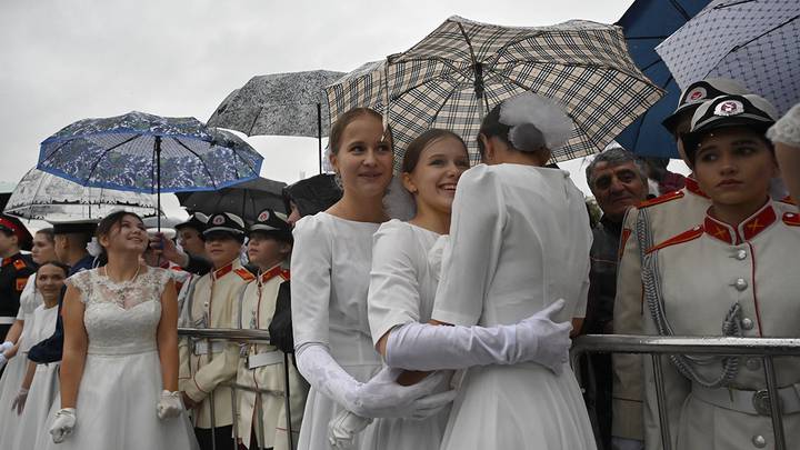 Посвящение в кадеты на ВДНХ / Фото: Александр Кочубей / Вечерняя Москва