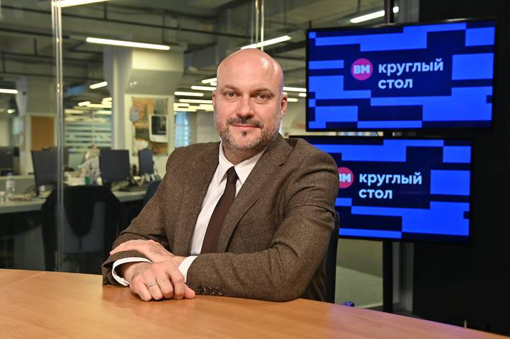 Василий Чеботарев, руководитель специальных проектов EVOLUTE