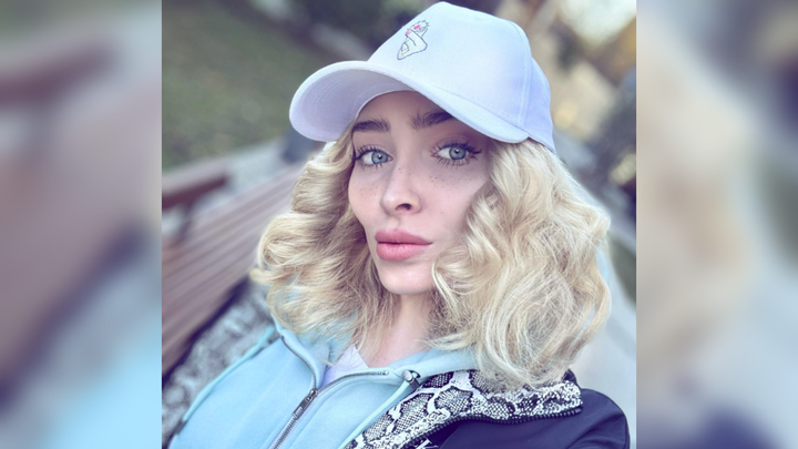 Алена Шишкова столкнулась с критикой в Сети после публикации новых селфи