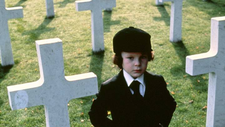 В 1976 году на экраны вышел первый фильм из кинотрилогии «Омен»